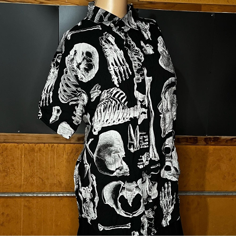 NWT Bone print dress shirt